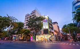 ฟอร์ ยู เรสซิเดนส์ - สีลม